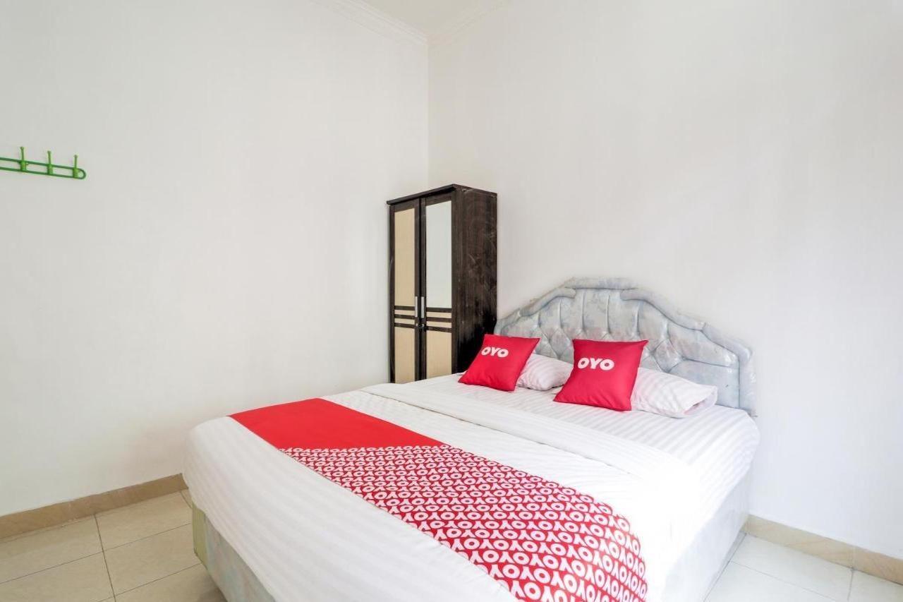 Oyo 2997 Grand Suites Palace 2 Sindanglaya Esterno foto